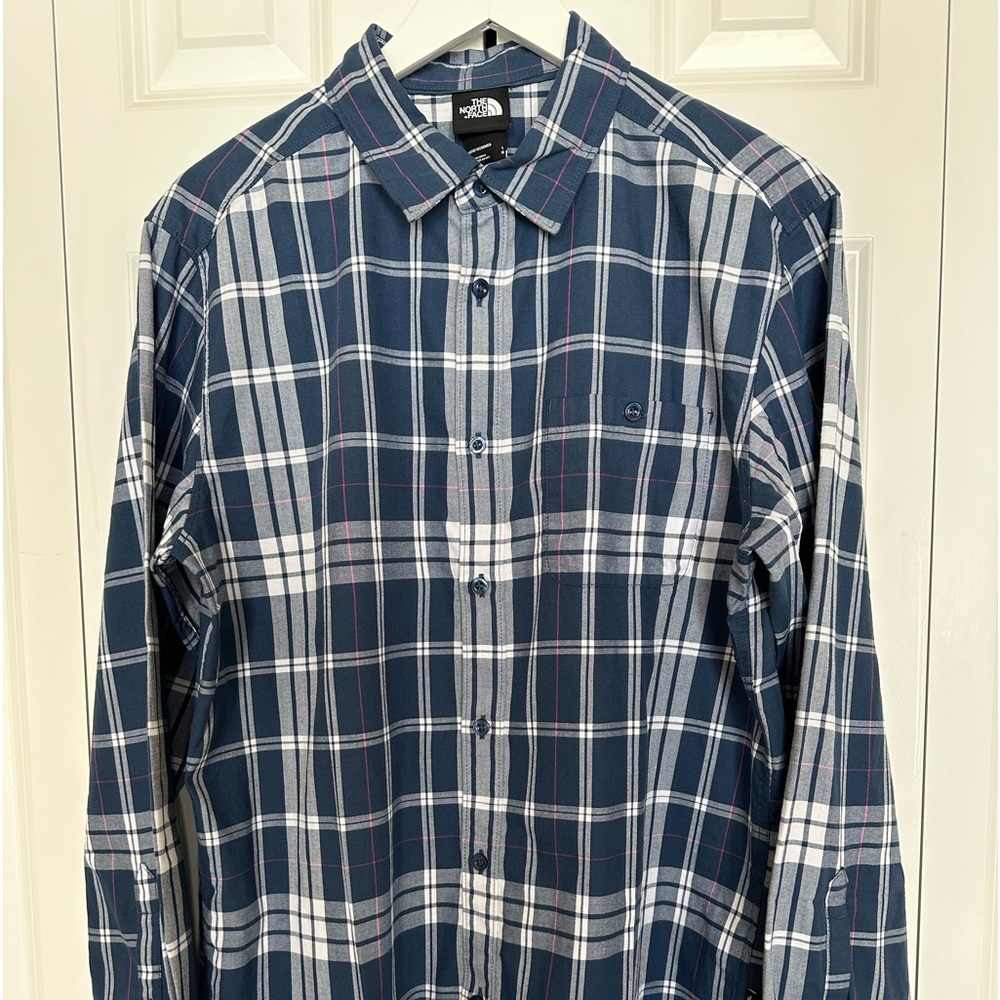 THE NORTH FACE Men’s L Shirt
